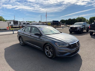 2019 Volkswagen Jetta R-Line