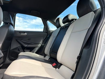 2019 Volkswagen Jetta R-Line