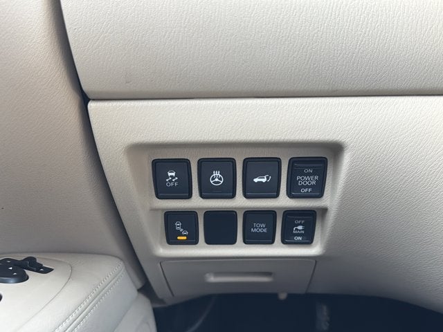 2017 Nissan Pathfinder SL