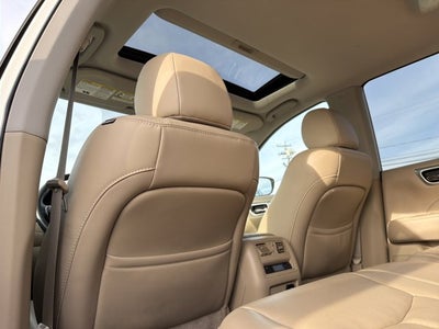 2017 Nissan Pathfinder SL