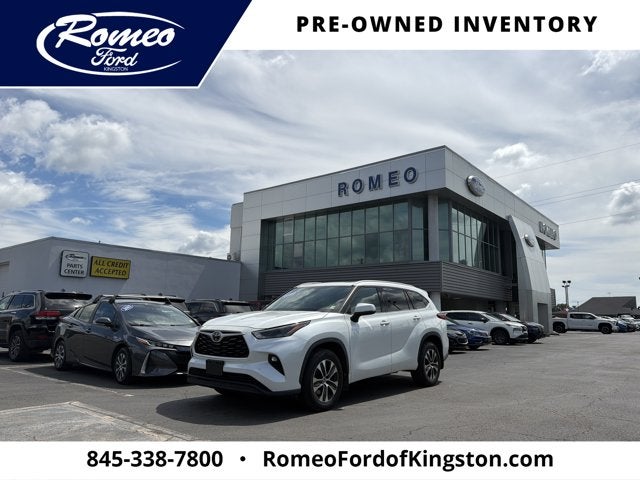 2022 Toyota Highlander XLE