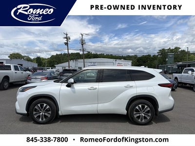 2022 Toyota Highlander XLE