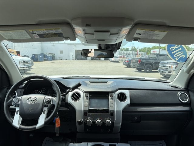 2018 Toyota Tundra SR5