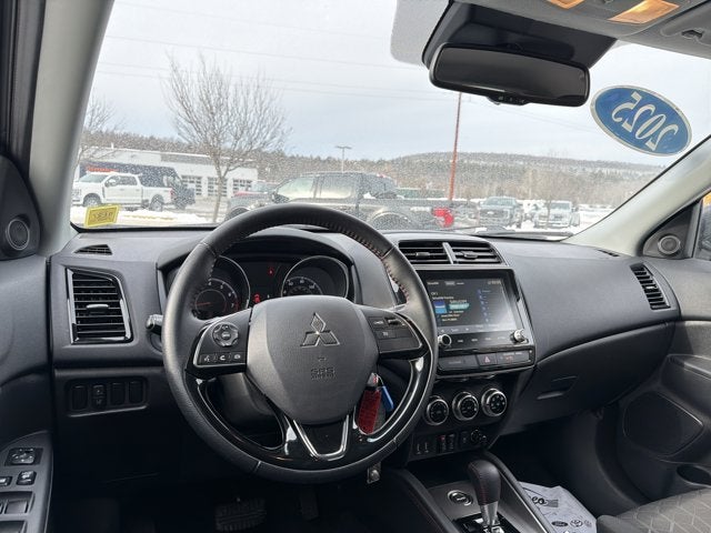 2025 Mitsubishi Outlander Sport 2.0 ES