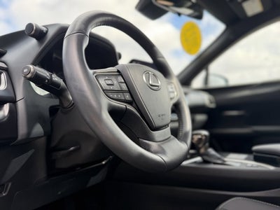 2023 Lexus UX 250h F SPORT Design