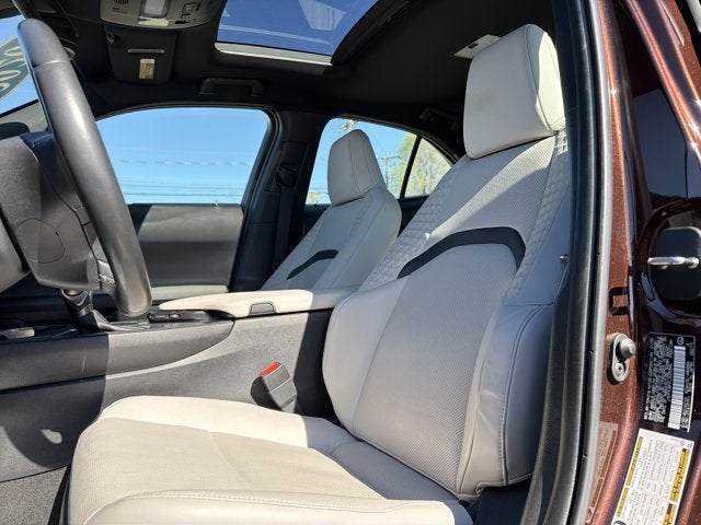 2020 Lexus UX 250h Base