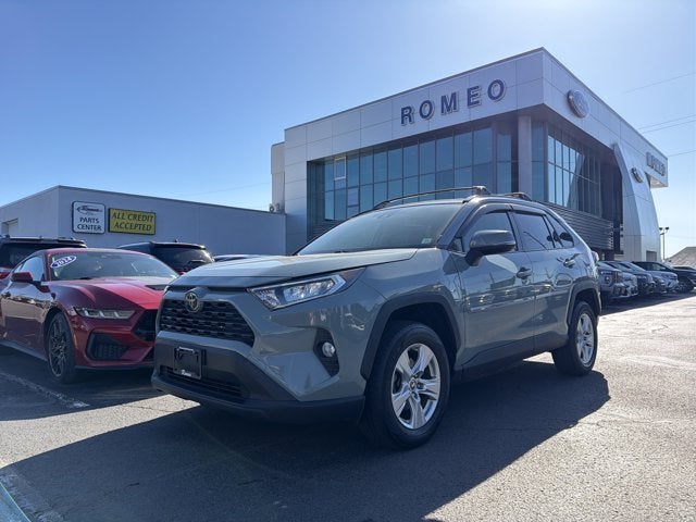 2020 Toyota RAV4 XLE