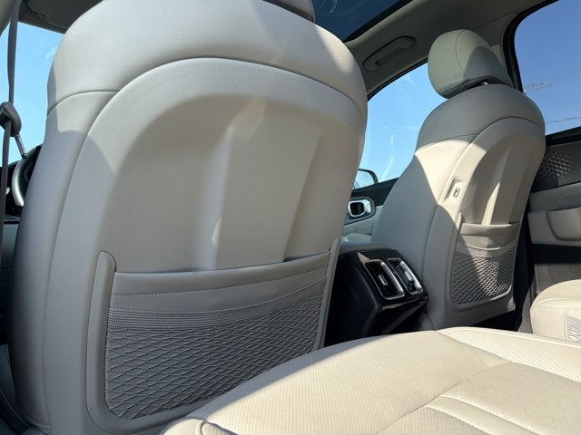 2024 Kia Sorento Plug-In Hybrid SX Prestige