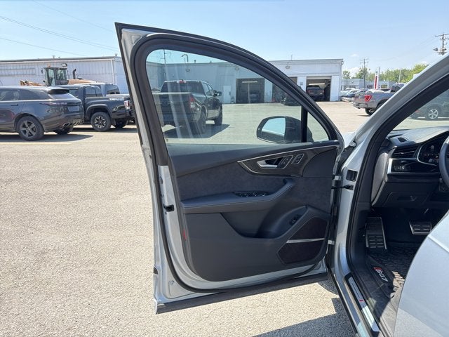 2024 Audi SQ7 Premium Plus quattro