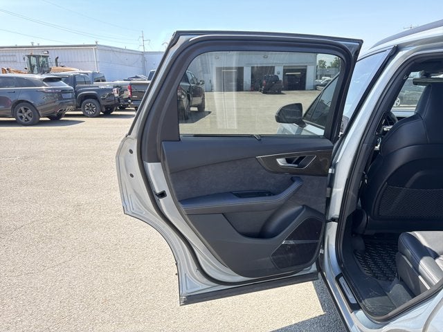 2024 Audi SQ7 Premium Plus quattro